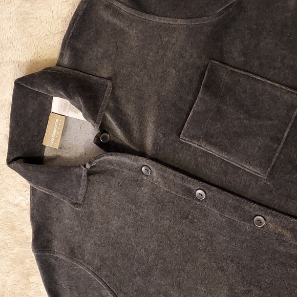 Liz Claiborne tunic - Picture 2 of 11